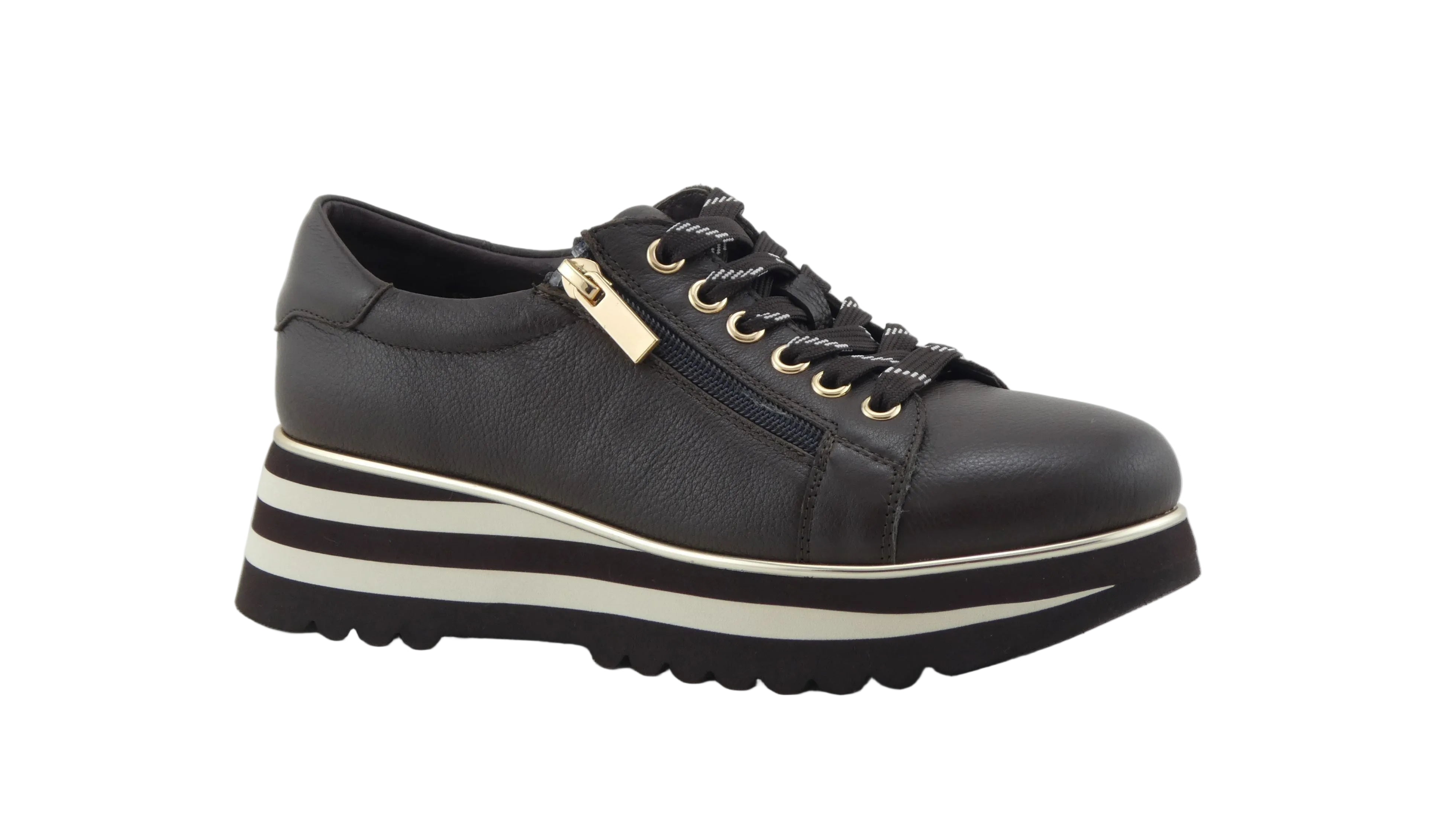 Django & Juliette Eammes Choc Platform Sneaker