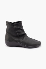 Arcopedico Paluma Black Boot