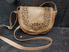 Art N Vintage Piazza Crossbody Honey Bag